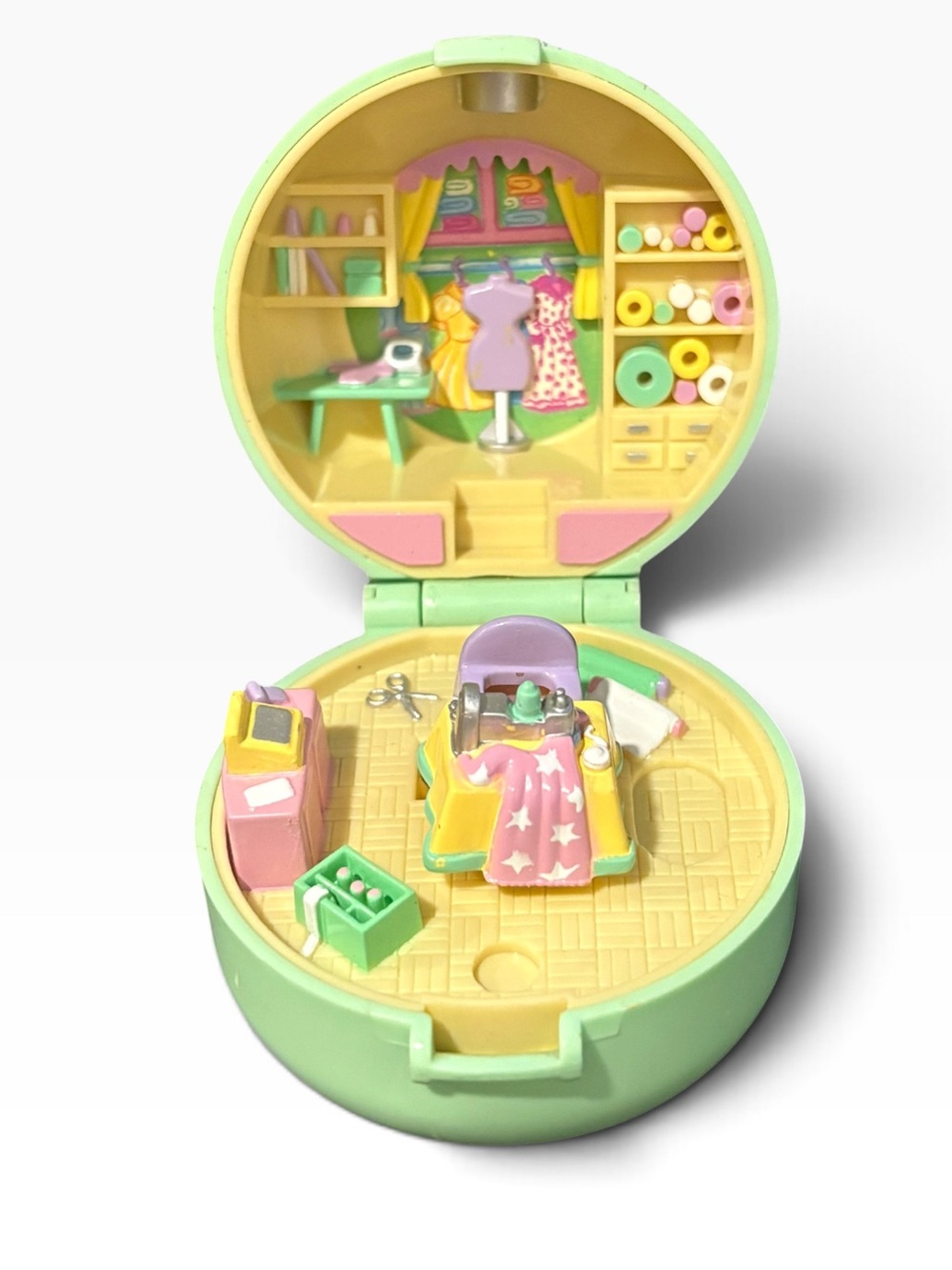 Vintage Bluebird Polly Pocket Tiny Tina’s Dazzling Dressmaker Ring
